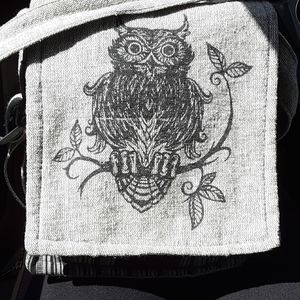 Owl crossbody